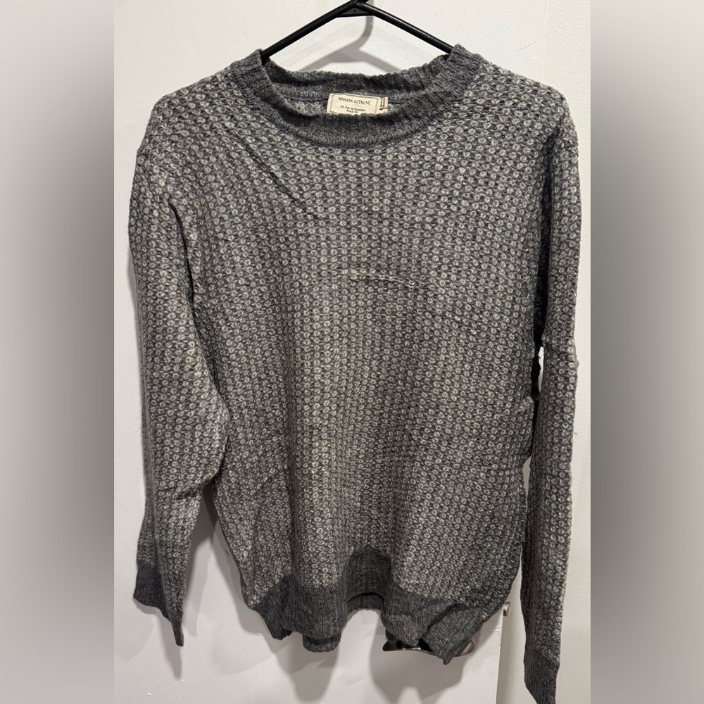 MAISON KITSUNE Paris wool camel fine gray sweater cable knit minimalist europe